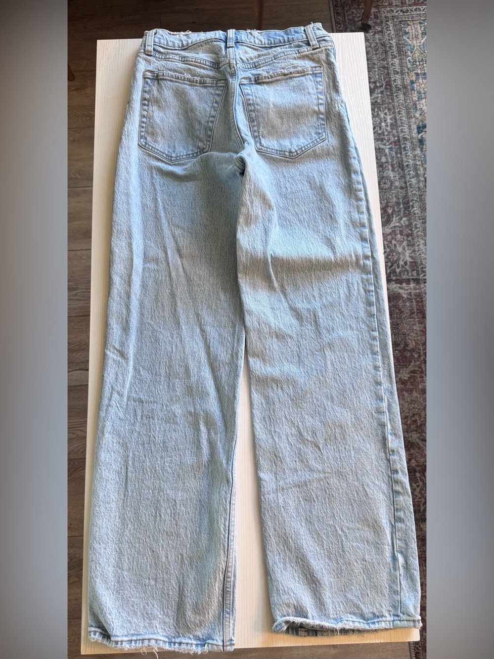 Abercrombie & Fitch High Rise 90s Relaxed Jeans Sz 28 Light Wash - Picture 2 of 11